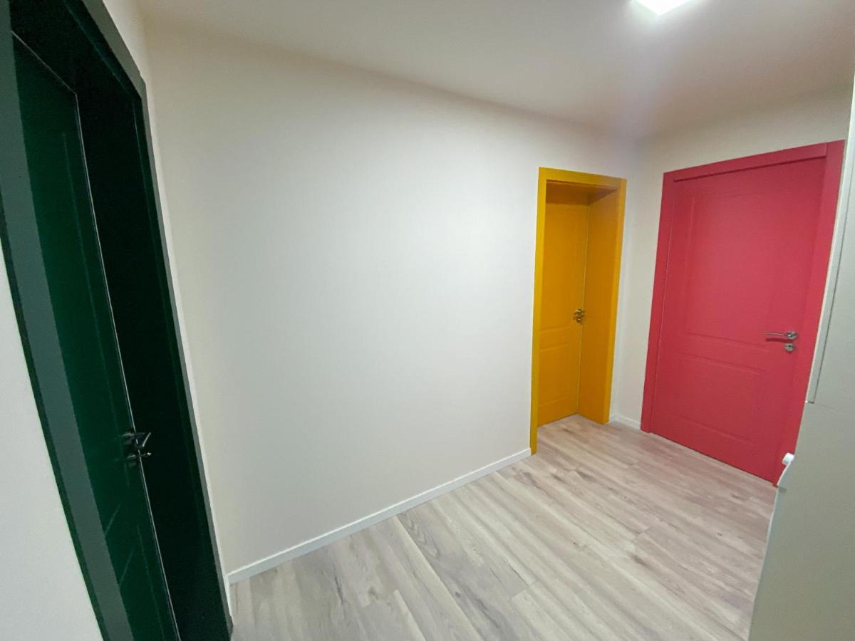 Three Doors Apartments, Kiwi 1+1 Apartment Tirana Esterno foto