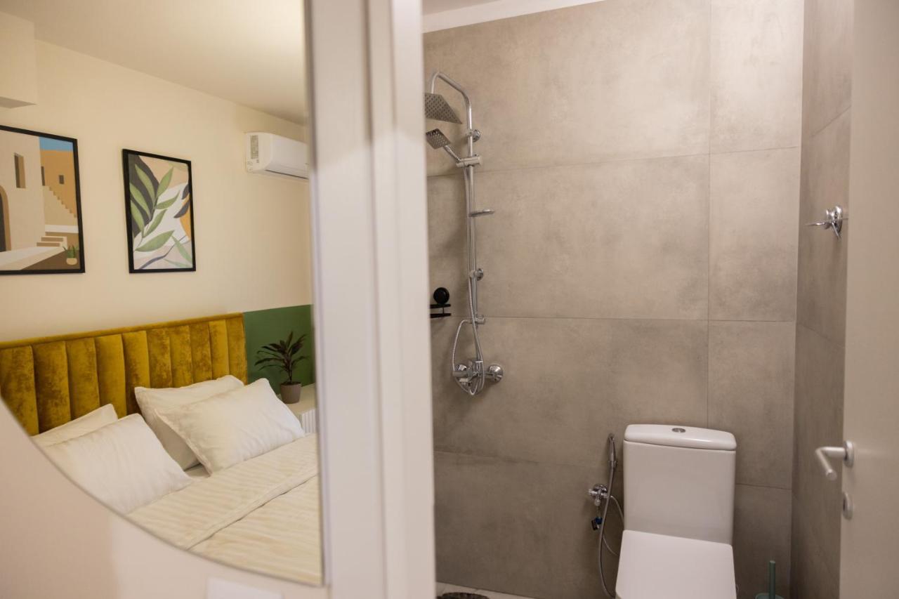 Three Doors Apartments, Kiwi 1+1 Apartment Tirana Esterno foto